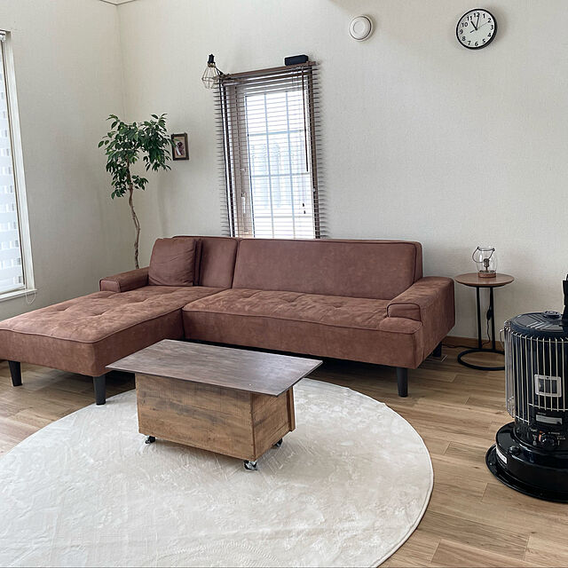 mocoの萩原-メレンゲタッチの洗えるコンパクトラグ 直径185 アイボリーの家具・インテリア写真