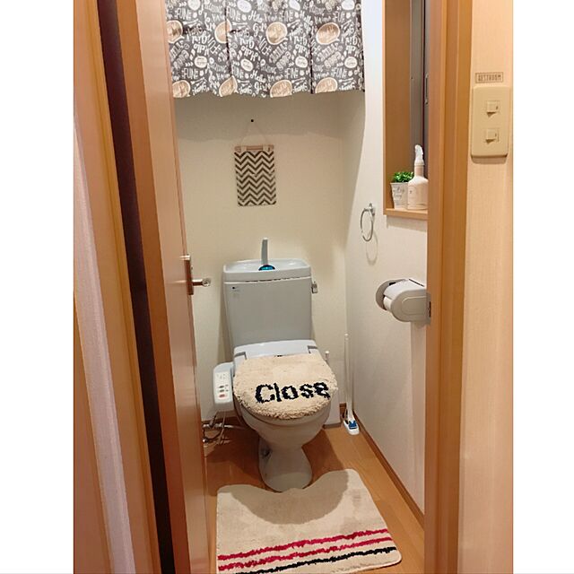 miyatamanmosuのニトリ-洗浄・暖房便座用洋式トイレ2点セット(クローゼ トクシュ)  『玄関先迄納品』の家具・インテリア写真