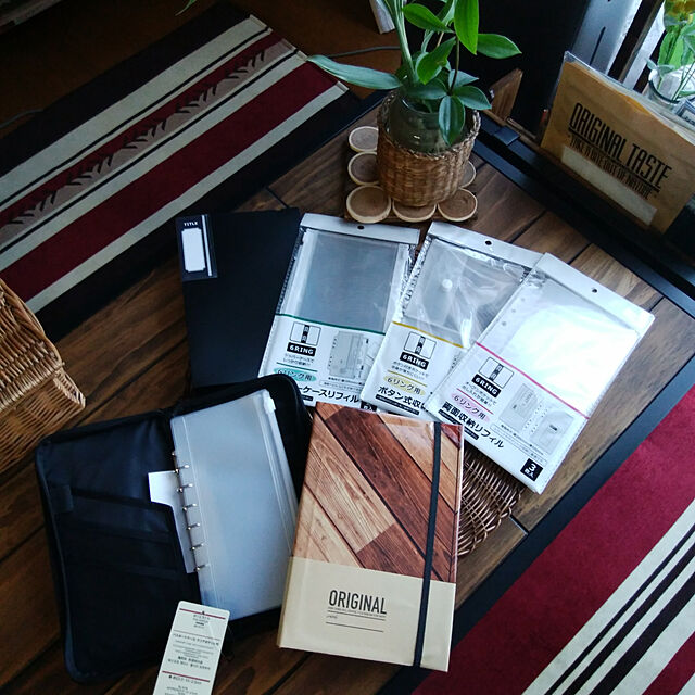Brown.Lifeの無印良品-ＥＶＡリフィールクリアポケット・パスポートケース用の家具・インテリア写真