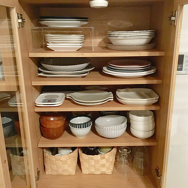 食器棚 北欧 シンプル ナチュラル 西海岸 木製 幅60 スリム 完成品 キッチンボード カップボード おしゃれ 日本製 Rekit 送料無料のレビュー クチコミとして参考になる投稿枚 Roomclip ルームクリップ
