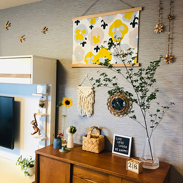 写真付きレビュー 藤田食糧物産 フラワーベース リサラーソン Lisalarson ワードローブシリーズ ベース スカート リサ ラーソン ワードローブ Lisa Larson 陶器 花瓶 オブジェ スカート 飾り 可愛い 北欧 テイスト ギフト 雑貨 新生活 インテリア 置き物 一輪挿し ペン