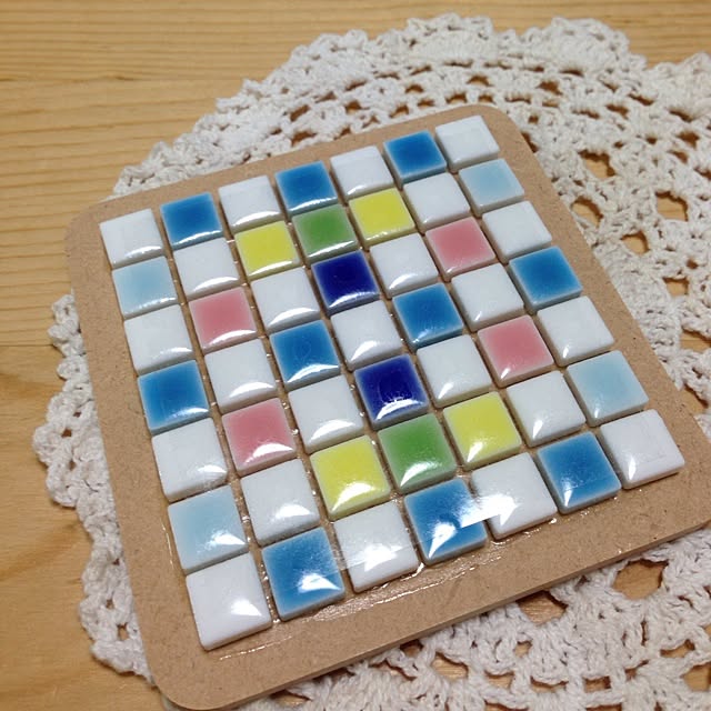 机/制作途中ですが/タイル貼り/コースター/ハマりそうな予感(*^_^*)のインテリア実例 - 2014-01-20 16:25:50