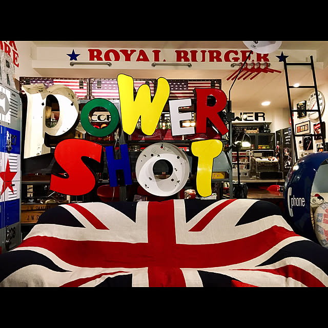 写真付きレビュー 切文字フォントステッカー アルファベット 15cmから24cm 防水 屋外 名前 表札 ポスト 車 文字 シール 文字 ステッカー スーツケース 蛍光 文字 ローマ字 シール カッティングシート 数字 フォント 送料無料の通販商品 口コミ情報 Roomclip