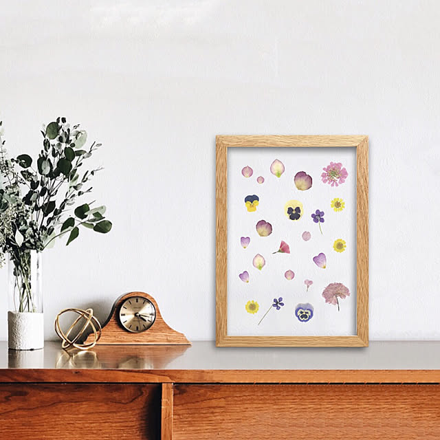 額縁 A3 フレーム Moebe ムーベ 透明 縦横両用 壁掛け サイズ 44 32cm アクリル板 壁掛け 北欧 おしゃれ ポスター オーク アルミ カラー ポスターフレーム デンマーク インテリア アンティーク 写真立て シンプル ブランド 吊るす 透過 ポスターフレーム モダンのレビュー