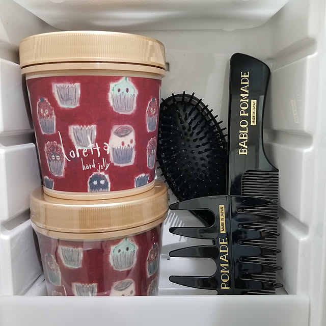 Belo バブロポマード ヘアブラシ コーム櫛 メンズ男性 頭皮マッサージ スタイリング バーバー床屋のレビュー 口コミとして参考になる投稿1枚