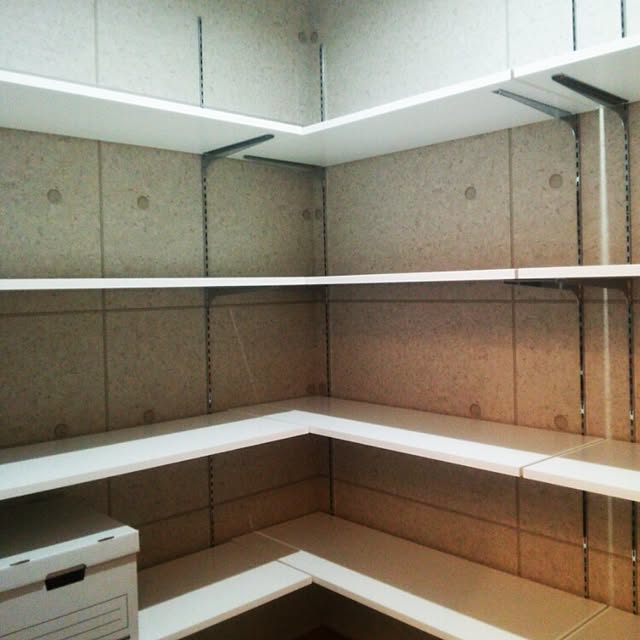 玄関/入り口/コンクリート風壁紙/コンクリート打ちっ放し/コンクリート壁紙/土間収納のインテリア実例 20160319 2124