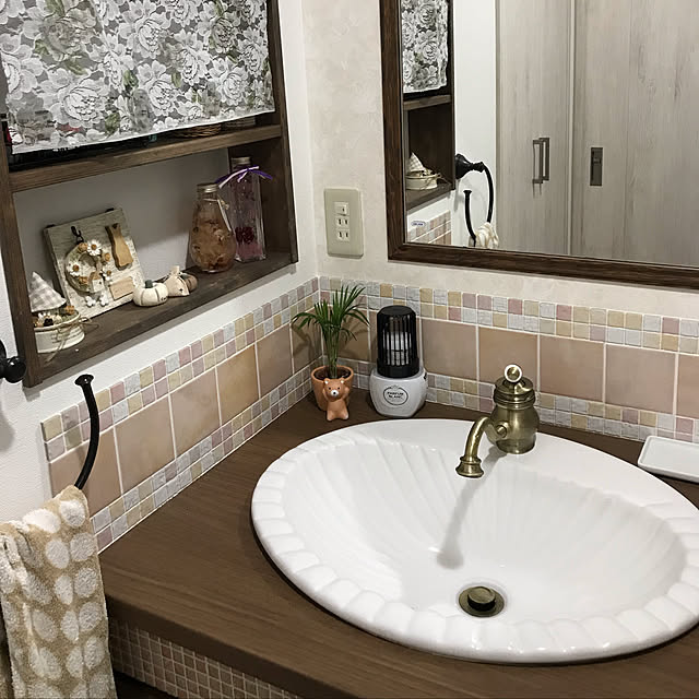 お部屋の消臭元 Parfum Blanc パルファムブラン フローラルブーケ調の香り 部屋用 消臭剤 400ml 小林製薬のレビュー クチコミとして参考になる投稿113枚 Roomclip Item