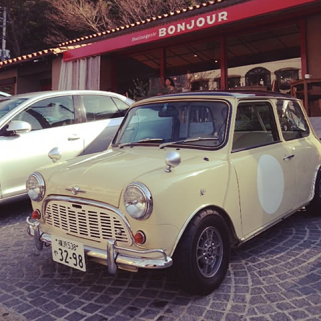 葉山 ミニクーパー めっちゃシャコタン仕様 ダサい日本のナンバープレートのインテリア実例 15 05 11 19 52 19 Roomclip ルームクリップ