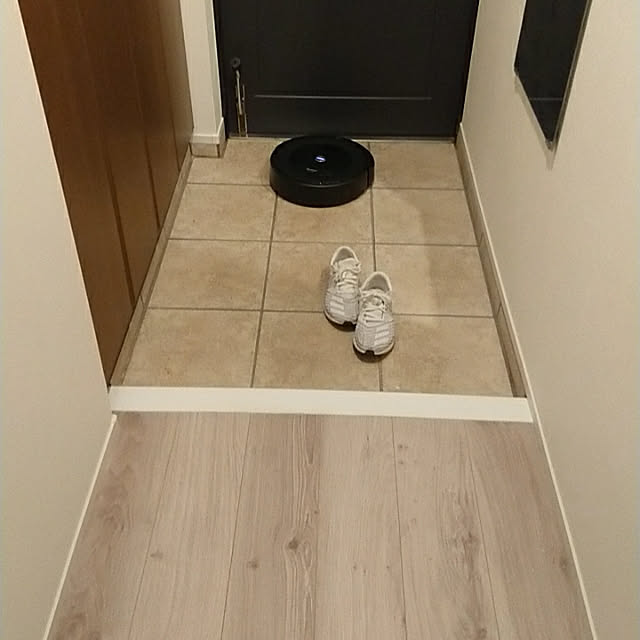 玄関 入り口 ラシッサdフロア フローリング 築25年マンション 初投稿 などのインテリア実例 01 04 21 15 38 Roomclip ルームクリップ