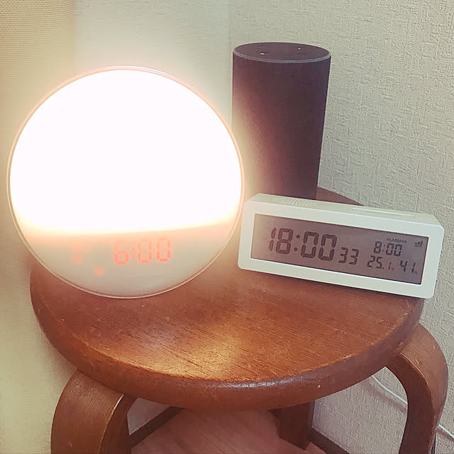 ヤバエ Yabae Yabae 目覚まし時計 光 大音量 目覚ましライト デジタル Wake Up Light スヌーズ ラジオ機能付き クロックラジオ アラーム ホワイト My 11のレビュー 口コミとして参考になる投稿1枚 Roomclip ルームクリップ