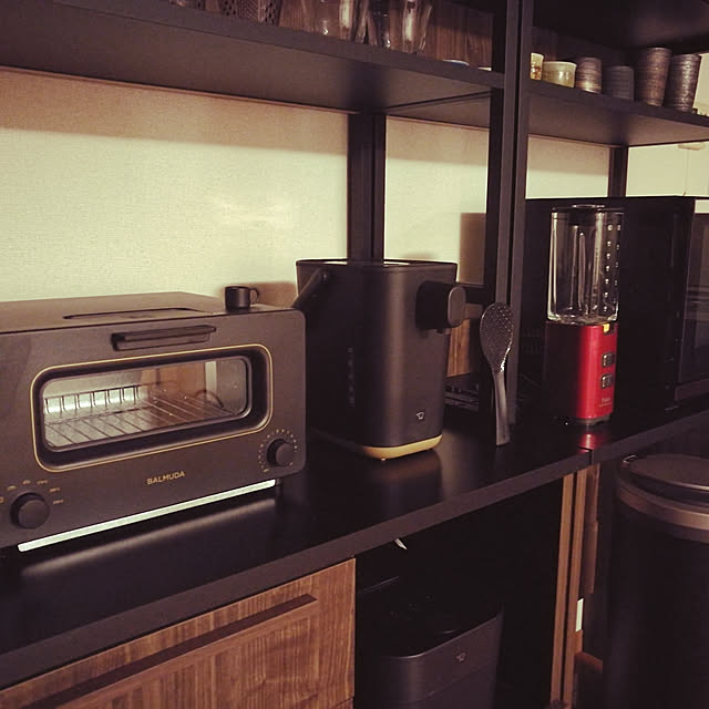 ホワイト ベージュ 即納 バルミューダ トースター 新型 正規品 オーブントースター ザ トースター オーブン おしゃれ 食パン スチームトースター パン焼き器 パン焼き機 クロワッサン 小型 ブラック K05a Bk K05a Wh K05a Bg 送料無料 Balmuda The Toaster の