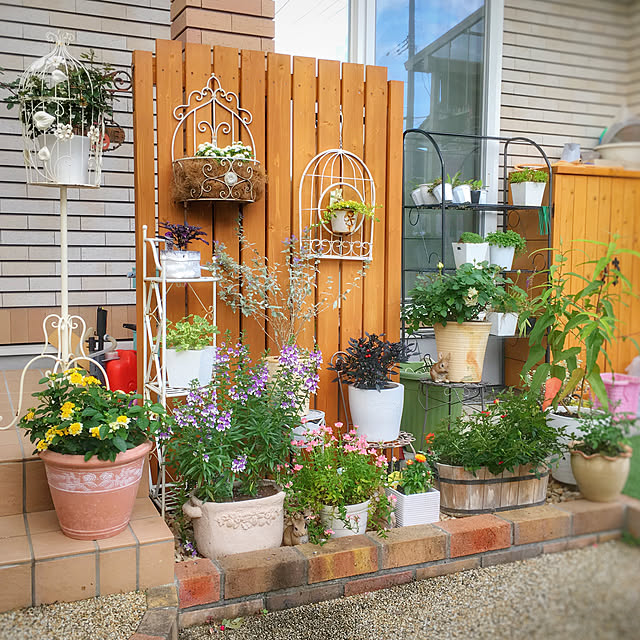 うさぎの置物 ガーデニング ガーデンオーナメント 置物 オブジェ インテリア かわいい 雑貨 樹脂 うさぎ ウサギ ミニフレンドラビット 3体セット のレビュー クチコミとして参考になる投稿75枚 Roomclip Item