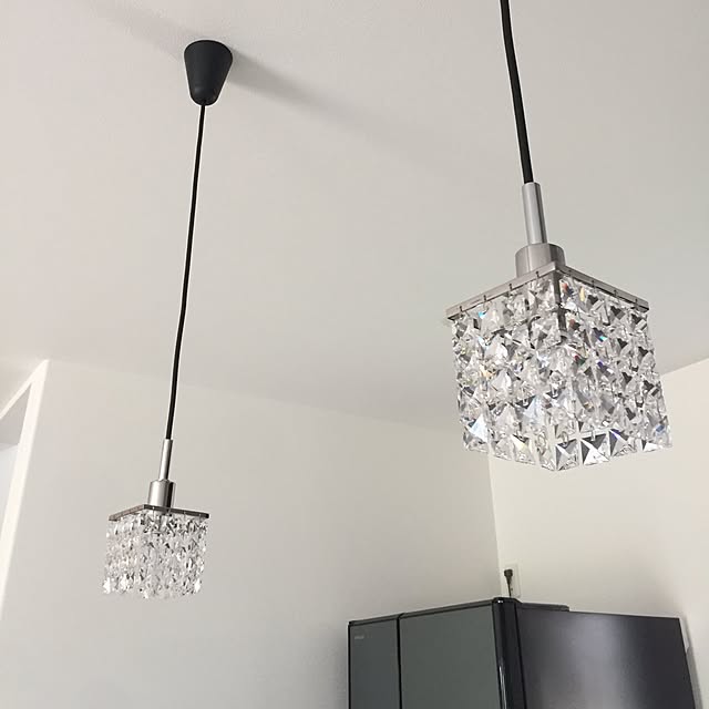 予備クリスタルプレゼント デイバイデイ スワロフスキー ブリリア クリスタル ミニシャンデリア S90 スクエア Brillia Crystal Mini Chandelier Square Specifications Spectra R Crystal キラキラ ビーズ ダイニング インテリア照明 ペンダントライト 定番人気 正規品 予備クリスタルプレゼント デイバイデイ スワロフスキー ブリリア クリスタル ミニシャンデリア S90 スクエア Brillia Crystal Mini Chandelier Square Specifications Spectra R Crystal キラキラ ビーズ ダイニング インテリア照明 ペンダントライト 定番人気 正規品