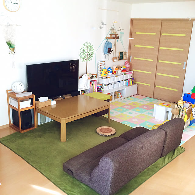 写真付きレビュー トイザらス イマジナリウム ジョイントマット スター 8枚組 キャンディーポップ の通販商品 口コミ情報 Roomclipショッピング