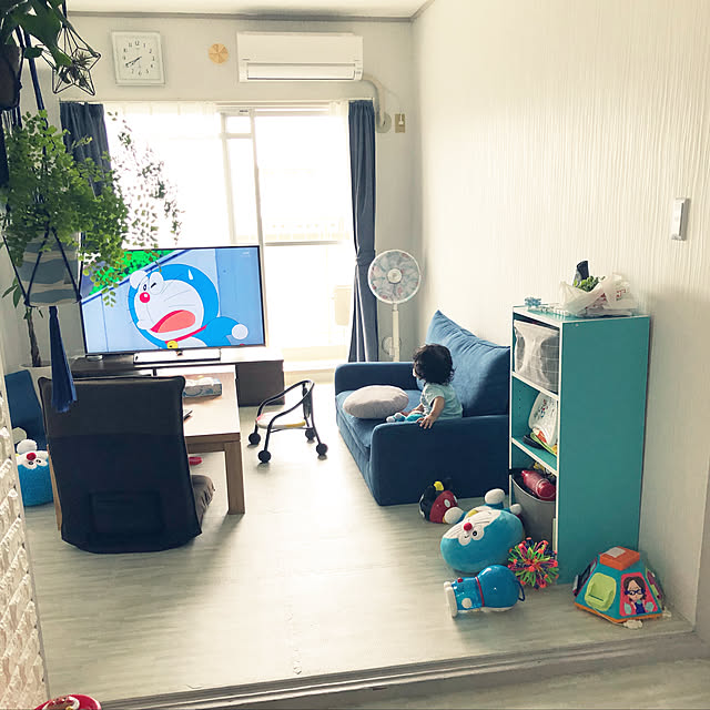 リビング/子供がいる家/子供のいる暮らし/子供と暮らす/ジョイントマット/リビングダイニング&hellip;などのインテリア実例 201806