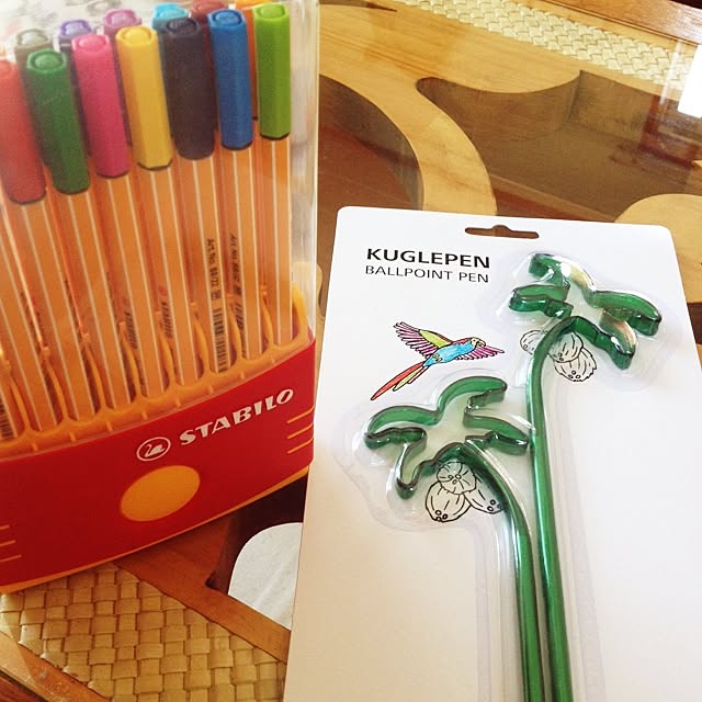 Stabilo Point Colorparadeset スタビロ ポイント カラーパレード色セット 線幅0 4mm水性ファイバーチップペン文房具 文具 デザイン 海外 輸入 カラフル 細字 かわいい 描きやすい 子供 小学生 中学生 高校生 大学生のレビュー クチコミとして参考になる投稿1枚