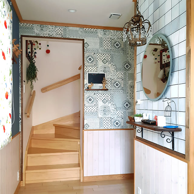 マーレ 100角タイル そのまま貼れる タイル シール D I Yタイル カットができる 窯で焼いた本物 窯で焼いた本物タイル おしゃれ 人気 単品1枚 のレビュー クチコミとして参考になる投稿9枚 Roomclip ルームクリップ