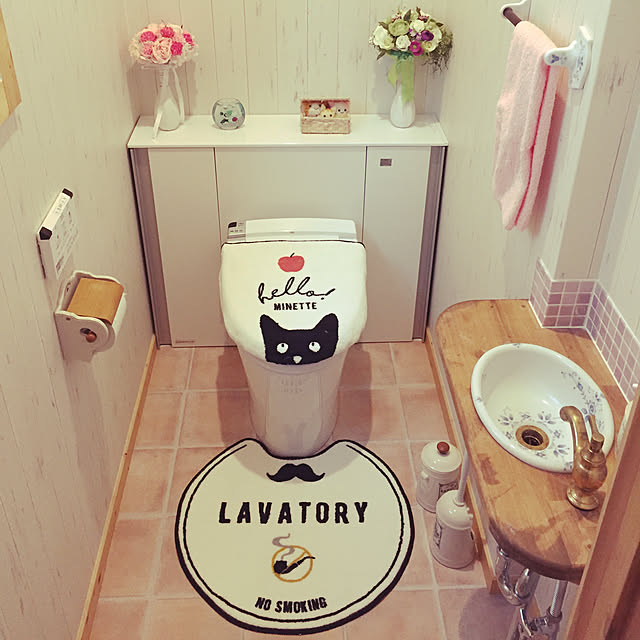 かわいい カワイイ トイレマットセット おしゃれ 動物 猫 キャット マット アニマル ネコちゃん 蓋カバー 洗浄便座用 にゃんこ 2点セット ねこ