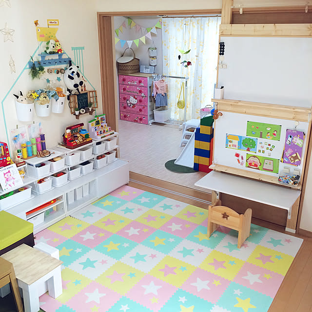トイザらス イマジナリウム ジョイントマット スター 8枚組 キャンディーポップ のレビュー クチコミとして参考になる投稿22枚 Roomclip ルームクリップ トイザらス イマジナリウム ジョイントマット スター 8枚組 キャンディーポップ のレビュー クチコミとして参考になる投稿22枚 Roomclip ルームクリップ