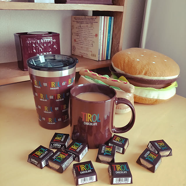 写真付きレビュー トゥーワントゥーキッチン ストア 212 Kitchen Store チロルチョコ 取手付きマグ ミルク その他 の通販商品 口コミ情報 Roomclipショッピング