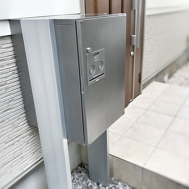 パナソニック Panasonic 宅配ボックス 設置用ポール コンボ コンボメゾン パナソニック Ctnrcs ミドルタイプ ハーフタイプ設置用 1 2台用 あすつくのレビュー 口コミとして参考になる投稿1枚 Roomclip ルームクリップ パナソニック Panasonic 宅配ボックス 設置用ポール コンボ コンボメゾン パナソニック Ctnrcs ミドルタイプ ハーフタイプ設置用 1 2台用 あすつくのレビュー 口コミとして参考になる投稿1枚 Roomclip ルームクリップ