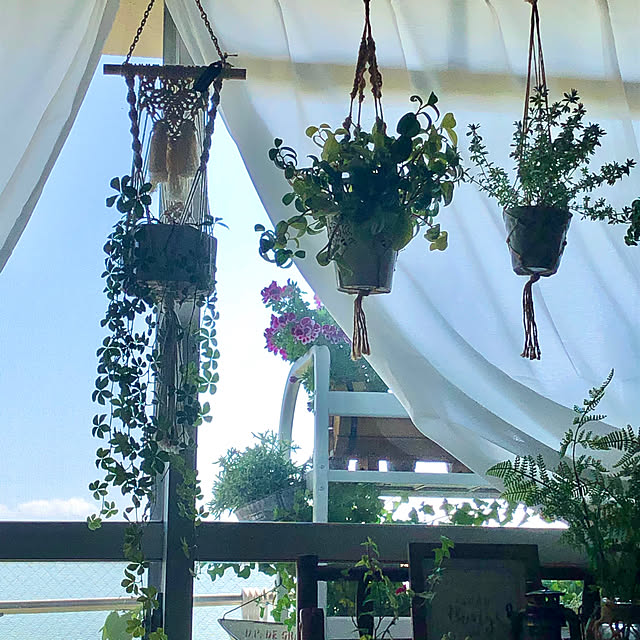 写真付きレビュー エアコンカバー 室外機 アルミ製 棚付き Kaac 90t エアコン室外機カバー 日よけカバー 室外機ラック アルミエアコンカバー おしゃれ 山善 Yamazen ガーデンマスター 送料無料 の通販商品 口コミ情報 Roomclipショッピング