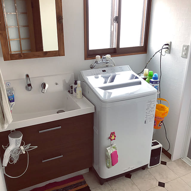 洗面収納棚 鏡w500 H600 ウォルナット色 ミラーキャビネットのレビュー クチコミとして参考になる投稿9枚 Roomclip ルームクリップ