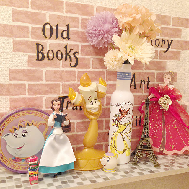 Tdr ライティング ペンダント ロウソク ルミエール 美女と野獣 ディズニー 光る ネックレス おもちゃ ライト リゾート限定 グッズ お土産 のレビュー 口コミとして参考になる投稿2枚 Roomclip ルームクリップ