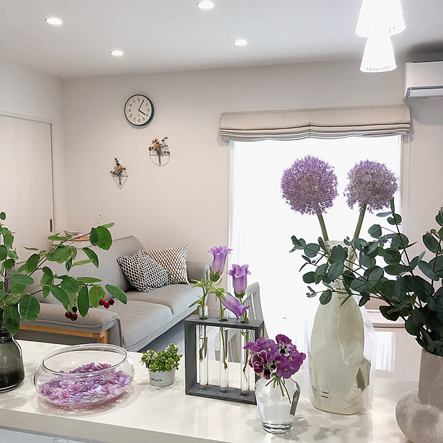 D Bros公式サイト Flowervase フラワーベース ストライプ ビニール製の花瓶 シンプルな線のデザイン 一輪挿し 花器 プチギフト おしゃれ D Brosのレビュー クチコミとして参考になる投稿1枚 D Bros公式サイト Flowervase フラワーベース ストライプ ビニール製の花瓶 シンプルな線のデザイン 一輪挿し 花器 プチギフト おしゃれ D Brosのレビュー クチコミとして参考になる投稿1枚