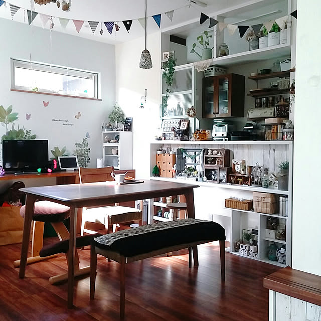 ウォールシェルフ 窓 窓枠 ウォールラック おしゃれ ウィンドウ ウインドウフレーム 壁掛け 棚 シェルフ ラック 飾り棚 ディスプレイシェルフ 木製 木 フレーム 北欧 カフェ風 収納 壁 アンティーク アンティーク風 レトロ 壁 壁面収納 木枠 フレンチ カントリー ブルー