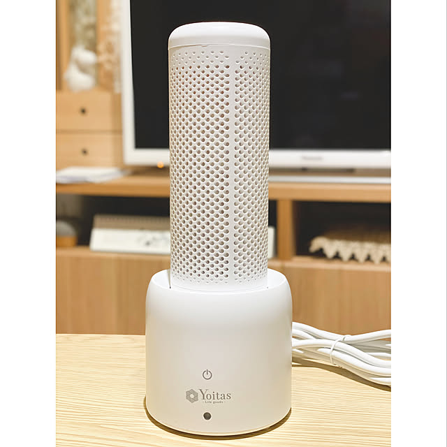 Yoitas コンパクト ミニ 除湿機 小型 コードレス 水捨て不要 除湿器 クローゼット 本棚 靴箱 押入れ シンク 脱衣所 湿気取り 強力除湿 防カビ カビ対策 消臭 脱臭 部屋干し 梅雨 日本ブランド のレビュー クチコミとして参考になる投稿2枚 Roomclip Yoitas コンパクト ミニ 除湿機 小型 コードレス 水捨て不要 除湿器 クローゼット 本棚 靴箱 押入れ シンク 脱衣所 湿気取り 強力除湿 防カビ カビ対策 消臭 脱臭 部屋干し 梅雨 日本ブランド のレビュー クチコミとして参考になる投稿2枚 Roomclip