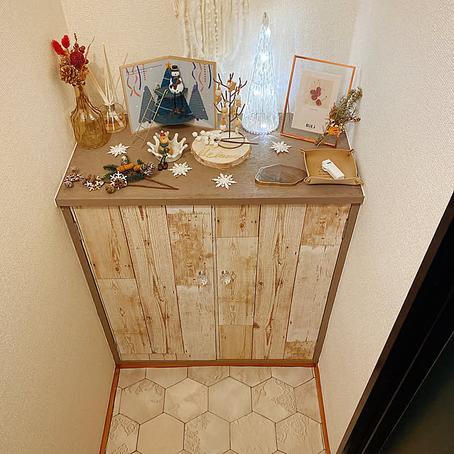 Homya 壁紙シール 45cmｘ6m 木目 リメイクシート はがせる壁紙 接着剤不要 Diyシート 防水 防カビ ウォールステッカーのレビュー クチコミとして参考になる投稿2枚 Roomclipショッピング