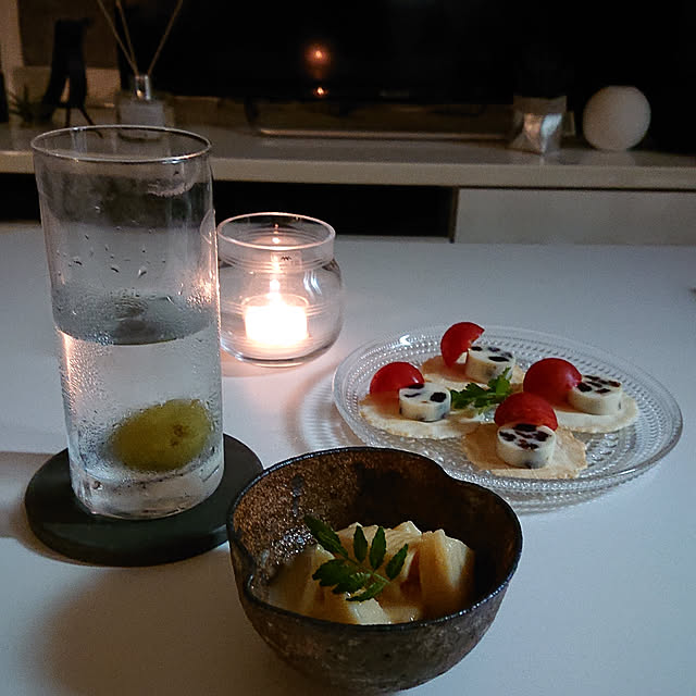 イッタラ Iittala カステヘルミ プレート 17cm クリアのレビュー クチコミとして参考になる投稿9枚 Roomclip ルームクリップ