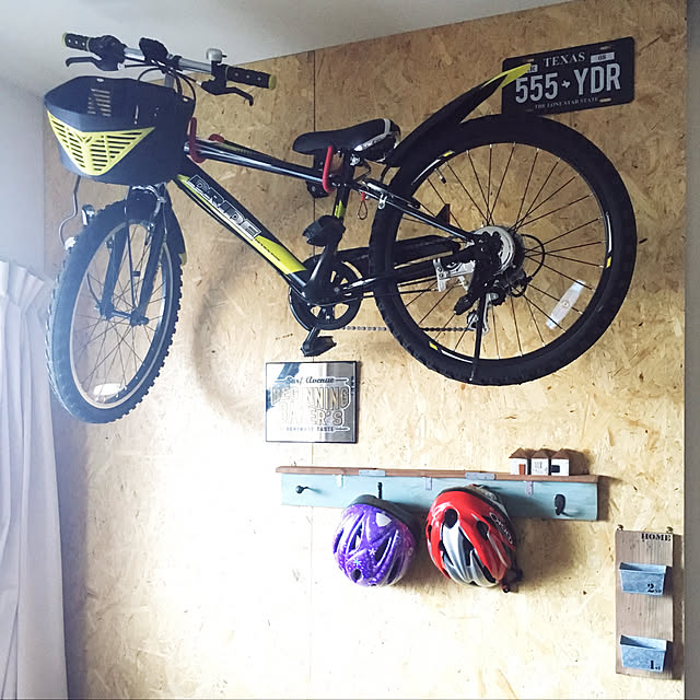 Marklight 自転車壁掛け フック 自転車バイクハンガー マウンテンバイク収納 壁ディスプレイ ラック 自転車 縦置き自転車置き ロードバイク等用 自転車 ハンガー 室内室外 収納 30kgまでのレビュー 口コミとして参考になる投稿1枚 Roomclip ルームクリップ