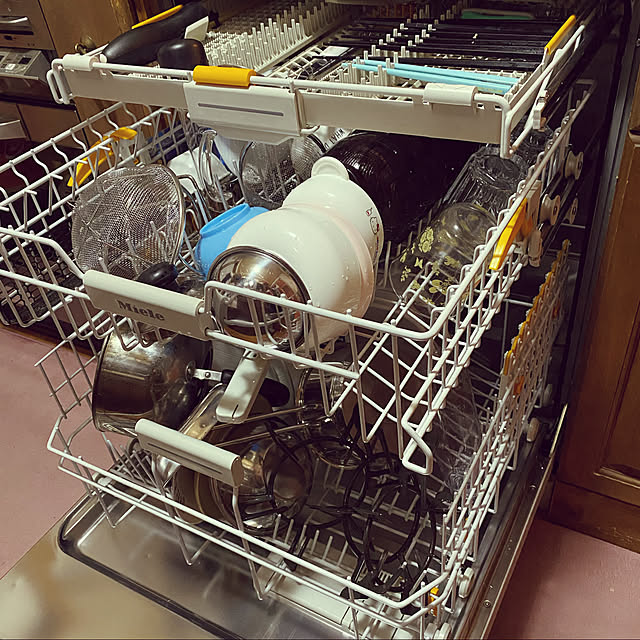 ミーレ 食洗機 G66scuw 食器洗い乾燥機 標準ドア装備タイプ Scu ドア面材型 フロントオープンタイプ 幅60cm 洗浄容量 12人分 84点 ディープタイプ ブリリアントホワイト ドア材付属 Miele メーカー直送または特別配送のため代引不可 のレビュー クチコミとして