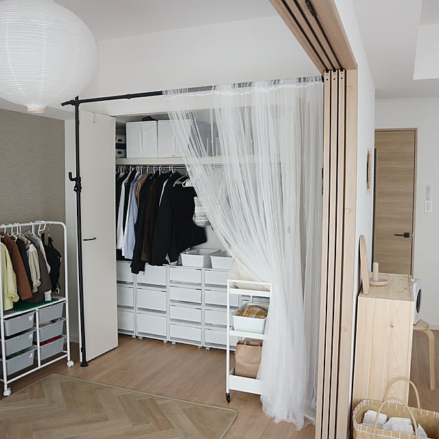 写真付きレビュー Ikea イケア ネットカーテン 長さ250cm 幅280cm 1組 ホワイト 白 Lill リル インテリア ブラインド レースカーテン おしゃれ シンプル 北欧 かわいい クッションの通販商品 口コミ情報 Roomclipショッピング