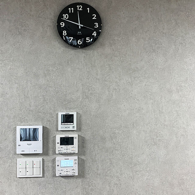 イデアインターナショナル 電波時計/壁掛け時計 電波モノクロウッド 