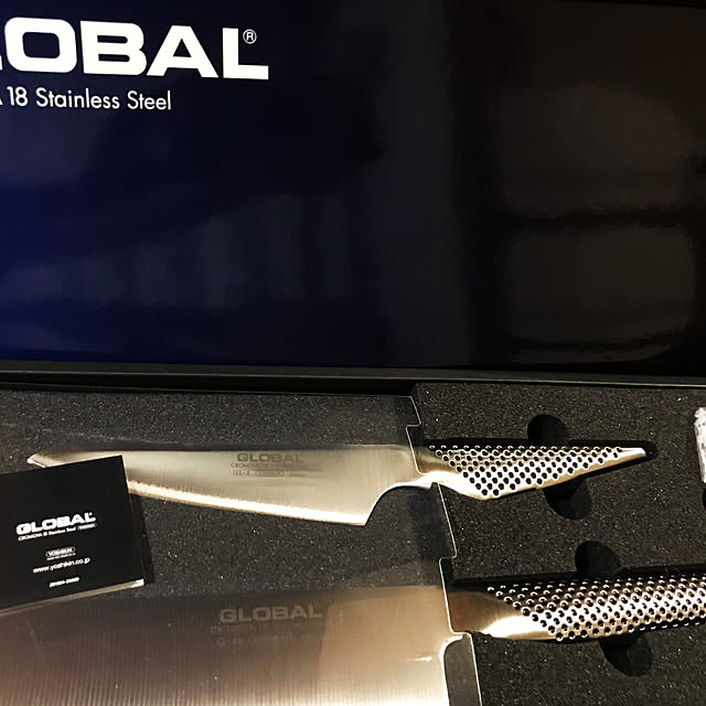 Global 包丁 日本製 三徳3点セット 3大おまけ特典 三徳包丁 18cm ぺティーナイフ スピードシャープナー 包丁セット グローバル 三徳3点セット Gst B46 のレビュー クチコミとして参考になる投稿31枚 Roomclip Item