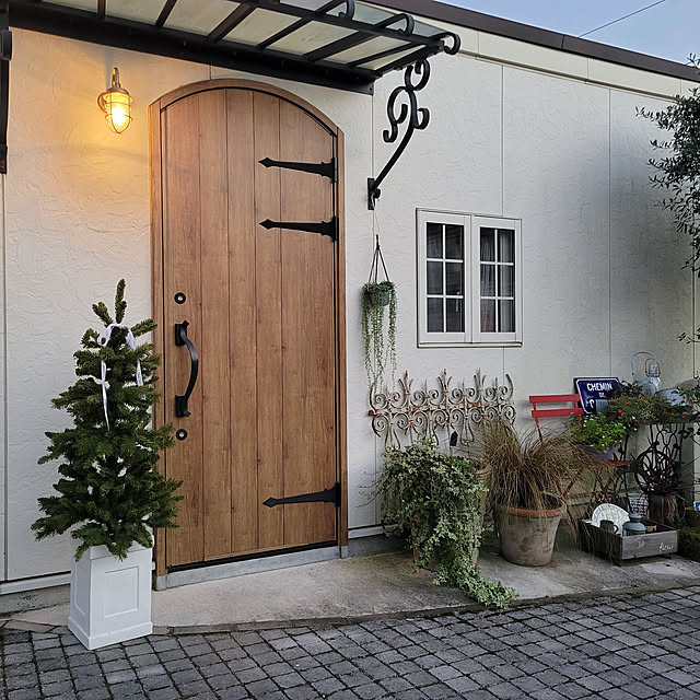 玄関キャノピー アルミ製 ひさし 屋根 頑丈 シェード 専用ビス付き 庇 玄関 キャノピー 後付けdiy アルミ製 屋根 バルコニー 勝手口 おしゃれ 日よけ 雨よけ ブルーティアラ 新築 リフォーム 店舗 洋風住宅 風に強い プロバンス 南仏 南欧のレビュー クチコミとして