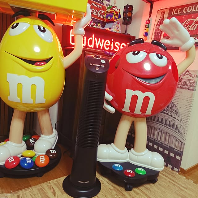 アメリカ看板 Coca Cola Ms1299 コカコーラ ロゴ サインプレート 看板 店舗用 ブリキ看板 ブランド 西海岸風 インテリア アメリカン雑貨のレビュー クチコミとして参考になる投稿6枚 Roomclip ルームクリップ