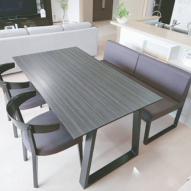 カリモク ダイニングベンチ Ca39モデル 合成皮革張 3人掛椅子 Com グループh マニエラ Ca3903 Ma のレビュー クチコミとして参考になる投稿34枚 Roomclip Item