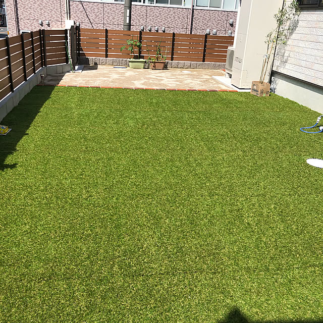 写真付きレビュー】☆目玉価格☆人工芝 ロール 1m×10m 芝丈30mm IP-30110 国産 人工芝 リアル人工芝 国産人工芝 人工芝生 芝生 芝マット 人工芝マット 芝生マット 100cm×1000cm 芝丈3cm 人工芝ロール 芝生 庭 アイリスオーヤマ 【SUTU】の通販商品口コミ情報 | RoomClip ... 写真付きレビュー】☆目玉価格☆人工芝 ロール 1m×10m 芝丈30mm IP-30110 国産 人工芝 リアル人工芝 国産人工芝 人工芝生 芝生 芝マット 人工芝マット 芝生マット 100cm×1000cm 芝丈3cm 人工芝ロール 芝生 庭 アイリスオーヤマ 【SUTU】の通販商品口コミ情報 | RoomClip ...