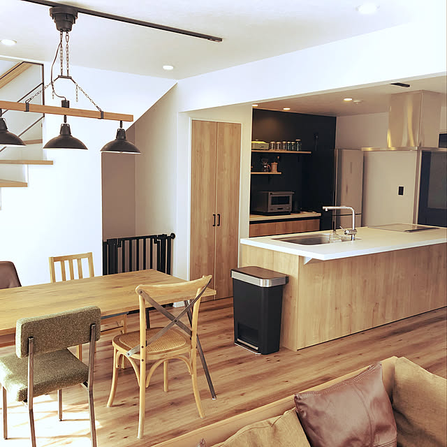 【写真付きレビュー】simplehuman シンプルヒューマン レクタンギュラー ステップカン プラスチック ライナーポケット付 45L