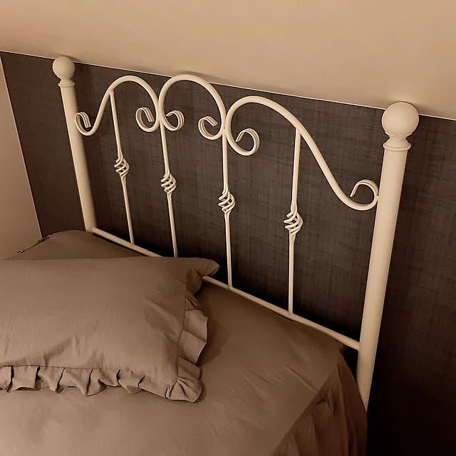 写真付きレビュー 布団カバー 布団カバーセット 4点セットフリル ベッドスカート 掛け布団カバー 無地 白 水洗い加工 超柔らかい 肌に優しい 寝具 カバー ベッドカバー おしゃれ シンプル 防ダニ かわいい シングル セミダブル ダブル 北欧風 秋冬の通販商品 口コミ情報