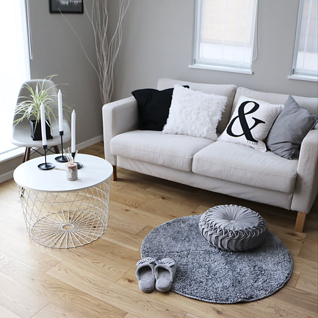 ニトリ 抗菌防臭 フロアマット Pbシャギー Gy 直径90 のレビュー 口コミとして参考になる投稿33枚 Roomclip ルームクリップ