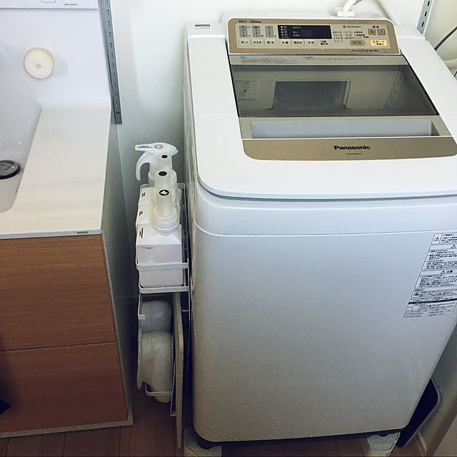 Tower 洗濯機横マグネット収納ラック タワー 脱衣所 バスマットスタンド 収納 棚 シンプルホワイト ブラック 白 黒 ランドリーラック 収納棚 収納ラック 洗濯機 マグネット 磁石 モノトーン おしゃれ 便利 デザイン 3307 3308 山崎実業 Yamazaki タワーシリーズの