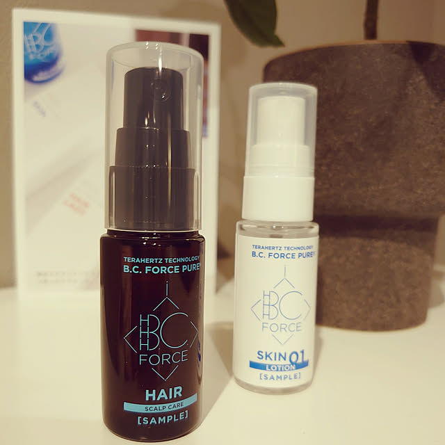 スカルプケア 頭皮ケア 頭皮 保湿 B C Force Purehiar Men ピュアヘアメン 1ml 約1ヶ月分 テラヘルツ ヘアスプレー 男性向け 頭皮ケア スキャルプ 頭皮用 メンズ ミスト 髪 メンズコスメ メンズ ギフト 男性用 乾燥 日本製 スカルプ ヘアケア 父の日 あす楽 の