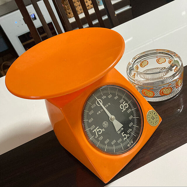 タニタ クッキングスケール キッチン はかり 料理 アナログ 1kg 5g単位 オレンジ 1439-ORのレビュー・クチコミとして参考になる投稿1枚  | RoomClipショッピング