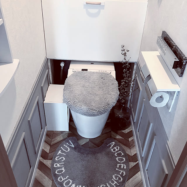 オカトー Saltoru トイレマット アルファベットgry 55 60cm 1枚のレビュー 口コミとして参考になる投稿6枚 Roomclip ルームクリップ