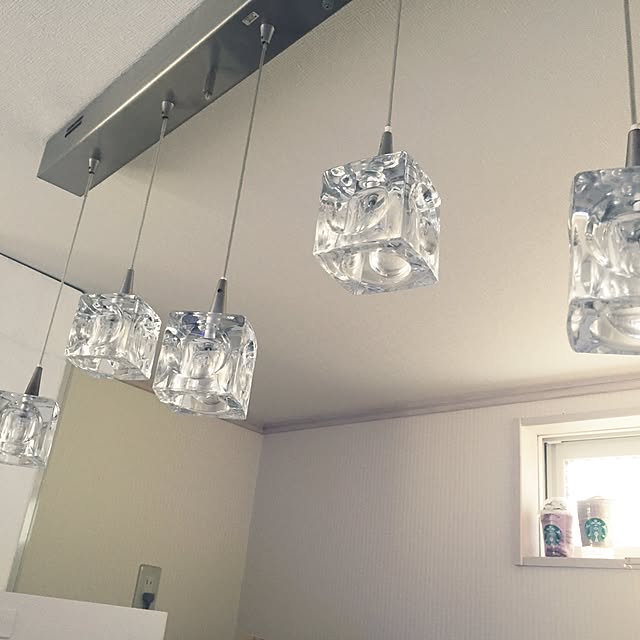 期間限定60%OFF! 新品 ガラスキューブ 4灯 キシマ ペンダントライト